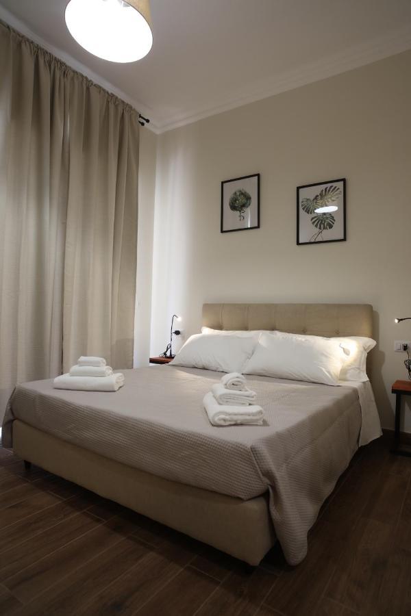 Khome Rooms & Apartment Catania Esterno foto