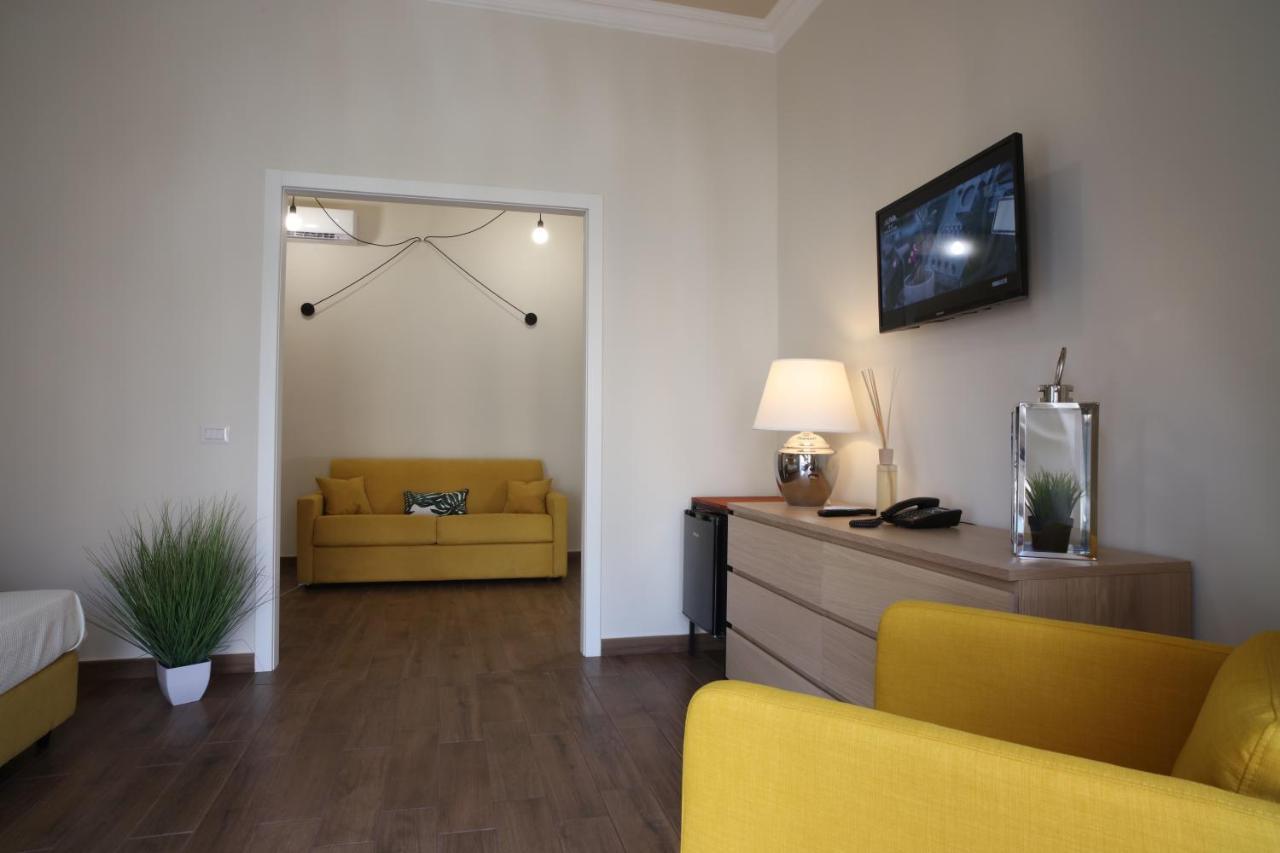 Khome Rooms & Apartment Catania Esterno foto