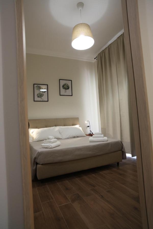 Khome Rooms & Apartment Catania Esterno foto